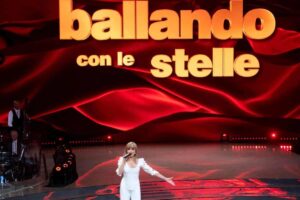 Ballando con le Stelle Carlucci