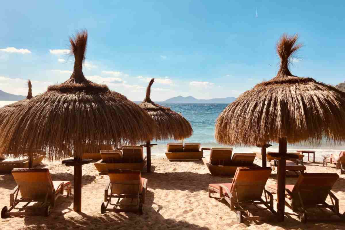 Beach club