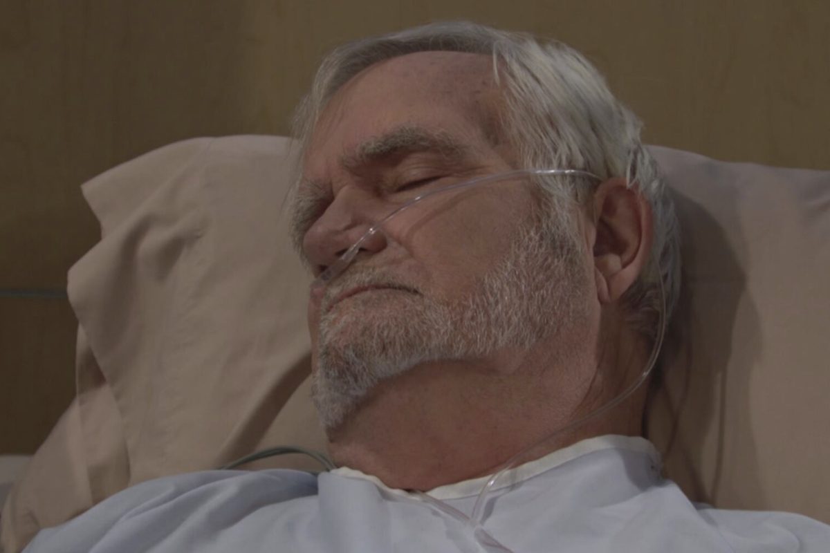 L’atmosfera in ospedale si fa sempre più carica di emozioni. Steffy, in lacrime al capezzale di Eric e sostenuta da Finn