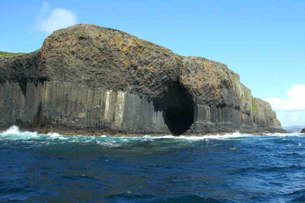 Grotta di Fingal