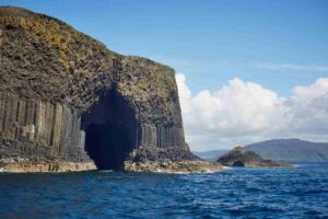 Grotta di Fingal
