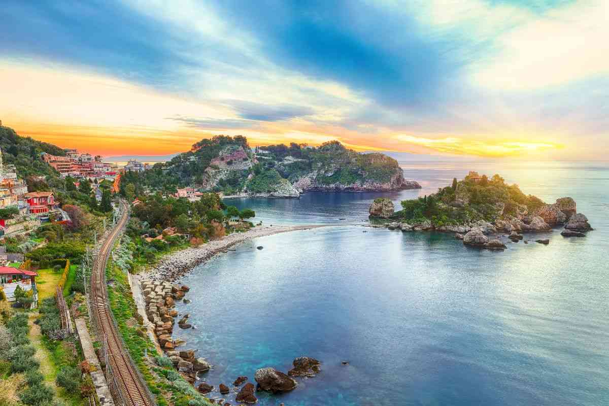 città italiane assaltate dai turisti ecco quali evitare
